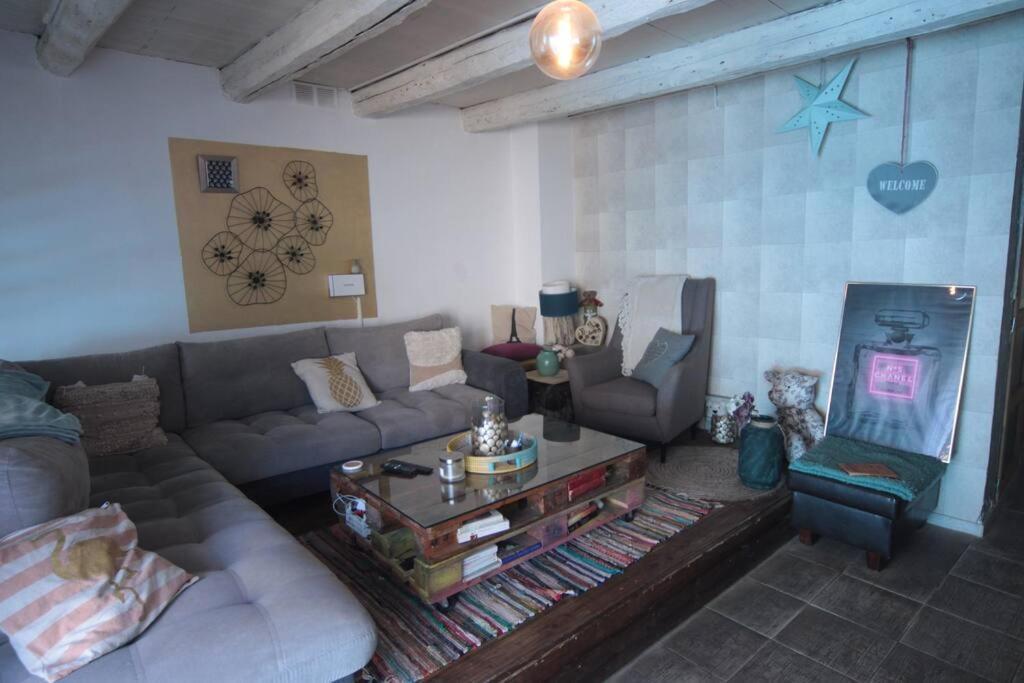 Appartement 90 M2 Vic-sur-Seille Exteriör bild